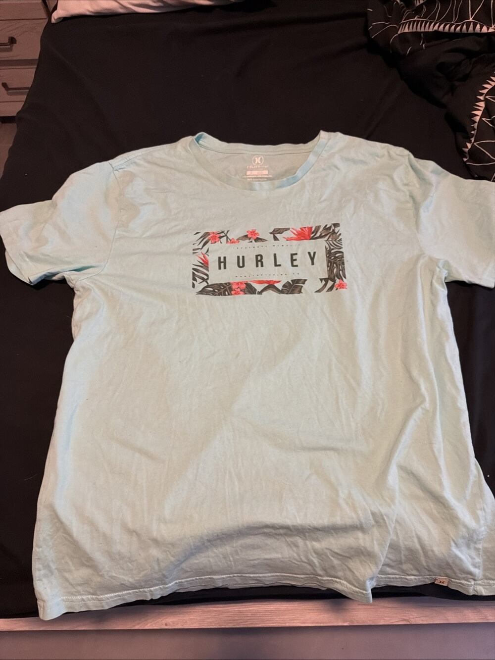 Hurley Women’s T Shirt | Teal | Large - Picture 1 of 3